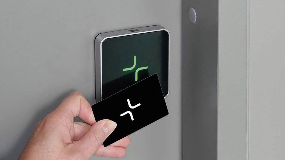 KONE People Flow Intelligence solutions, like access control systems, ensure smooth people flow. 