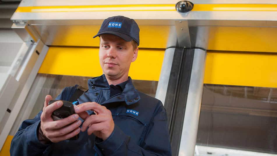 img_doors-revolving-related-topics-1-951x535